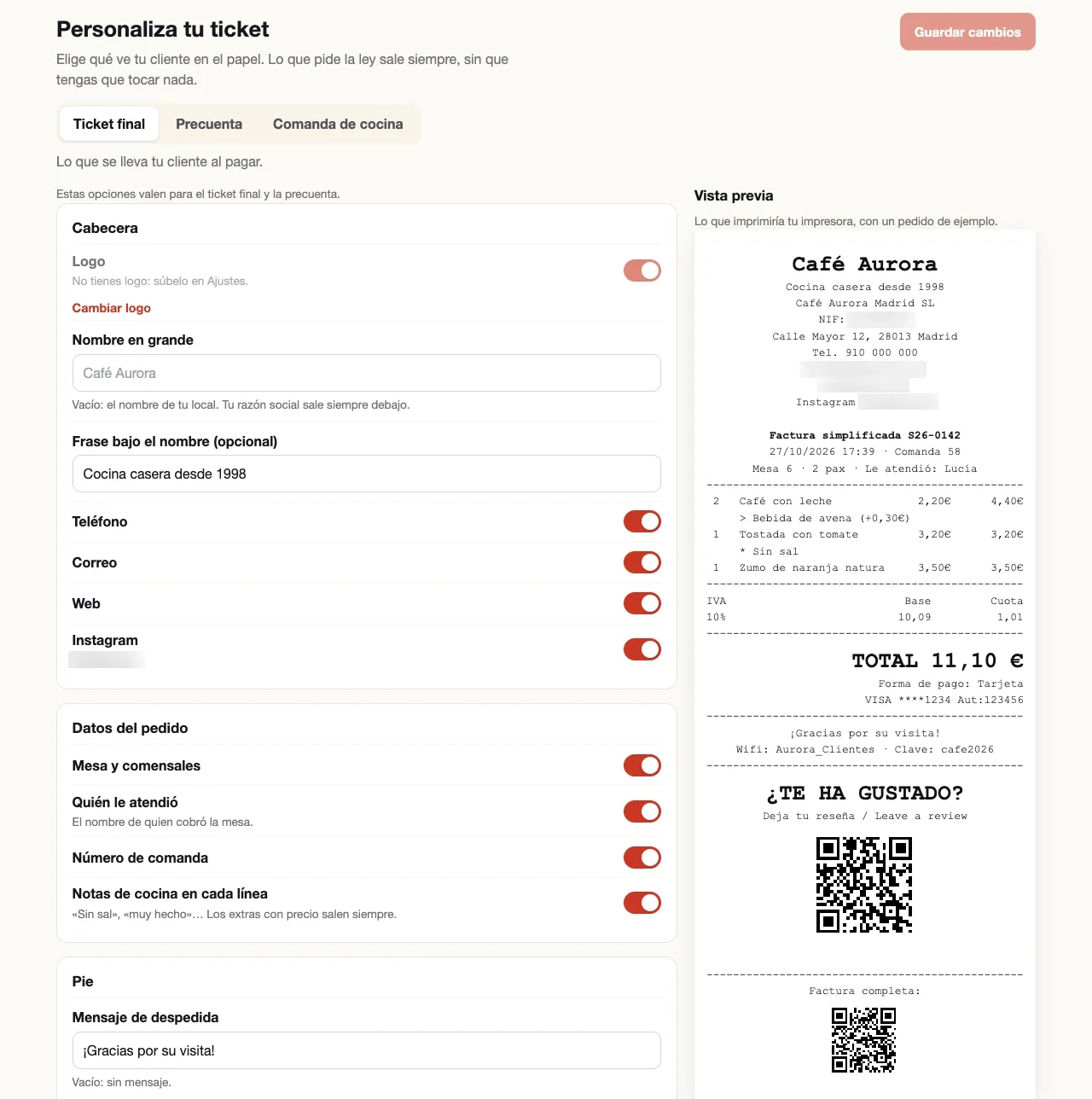 The «Customise your ticket» page (Spanish interface): the header and order options, and the preview of a sample venue's ticket.
