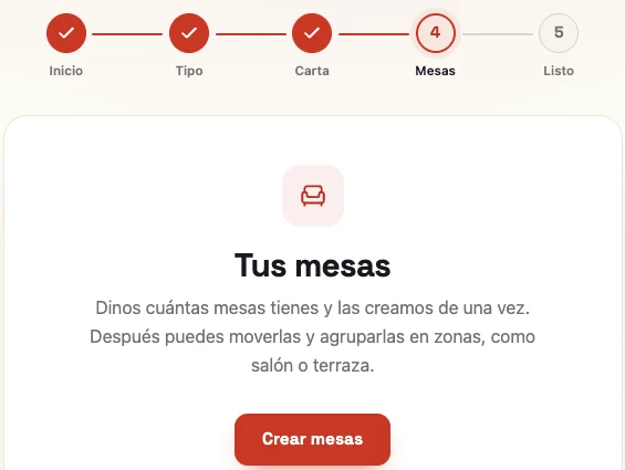 The tables step of the setup assistant (Spanish interface): say how many tables you have and they are created at once.